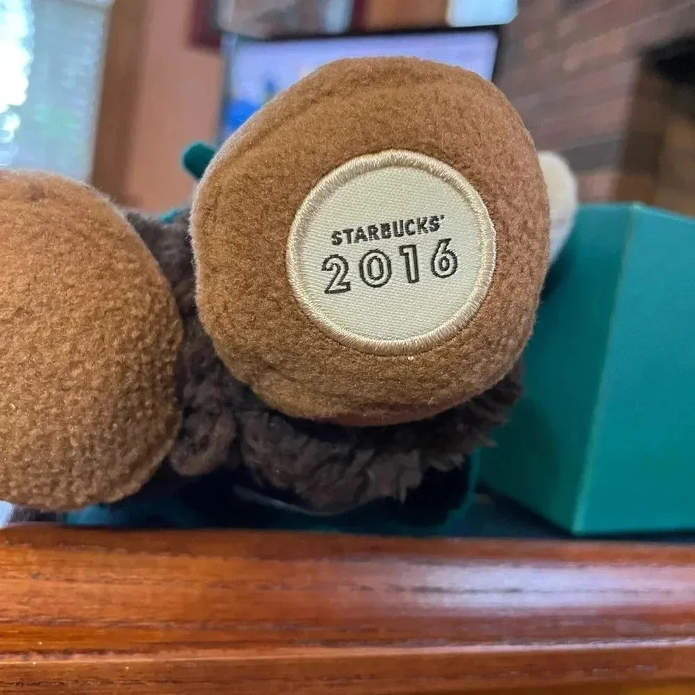 Starbucks Plush Teddy Bear Cream Christmas Bearista 2016 Hat Shirt Sweater Boots - Picture 5 of 5